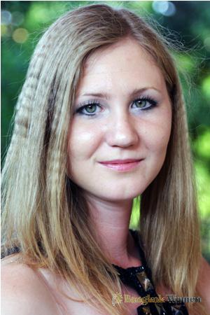 125956 - Olga Age: 31 - Russia