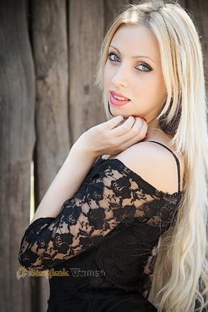 141013 - Kate Age: 21 - Ukraine
