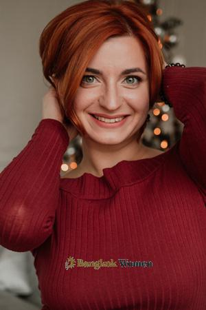 199193 - Olga Age: 37 - Russia