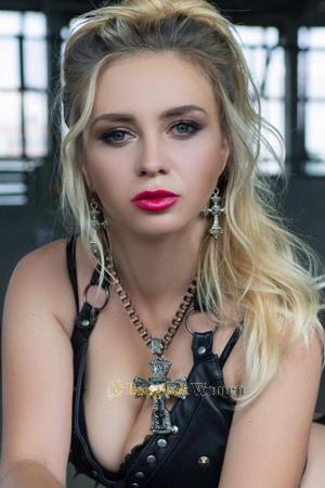 203068 - Elena Age: 28 - Ukraine