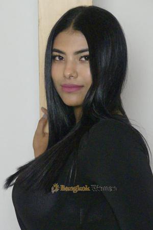 204156 - Lili Age: 25 - Colombia