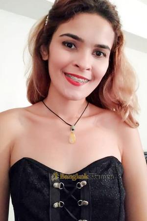 207964 - Paola Age: 27 - Venezuela