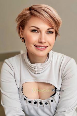 222917 - Svitlana Age: 40 - Ukraine