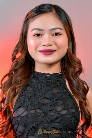 223852 - Jeramae Age: 19 - Philippines