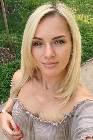 224371 - Tetiana Age: 42 - Ukraine