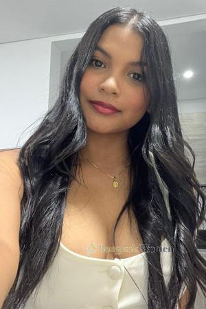 224986 - Emili Age: 25 - Colombia