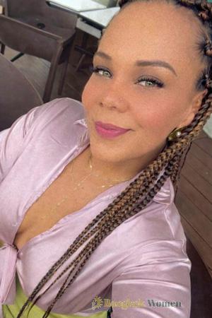 228383 - Stephanie Age: 39 - Costa Rica