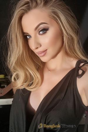 229128 - Anastasiia Age: 27 - Ukraine
