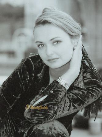 50062 - Viktoria Age: 36 - Russia