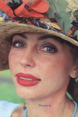 51040 - Alla Age: 53 - Russia