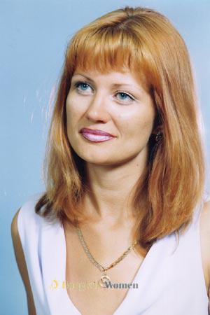 51694 - Irina Age: 38 - Russia