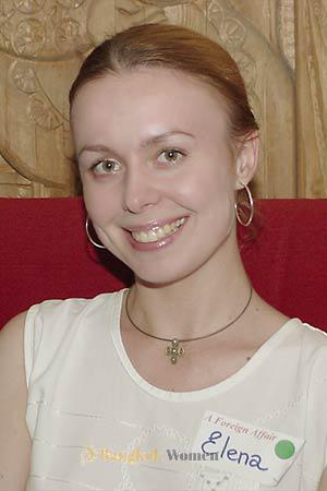54295 - Elena Age: 32 - Russia