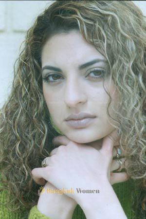 57440 - Suzanna Age: 34 - Russia