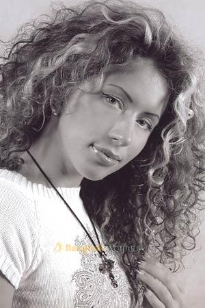 57612 - Julia Age: 35 - Russia