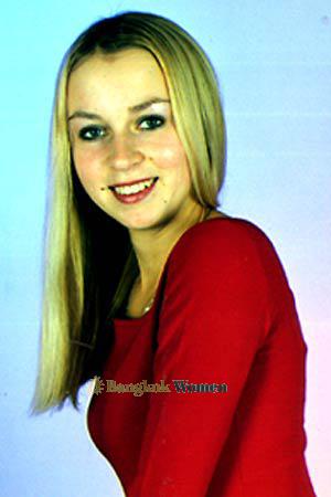 58546 - Ekaterina Age: 31 - Russia