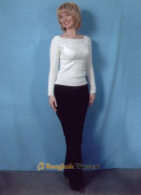 60678 - Svetlana Age: 37 - Russia