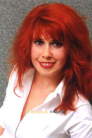 62090 - Marina Age: 37 - Russia