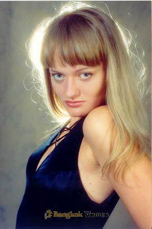 65737 - Lubov Age: 32 - Russia