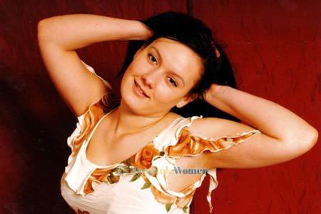 65838 - Natalia Age: 23 - Russia