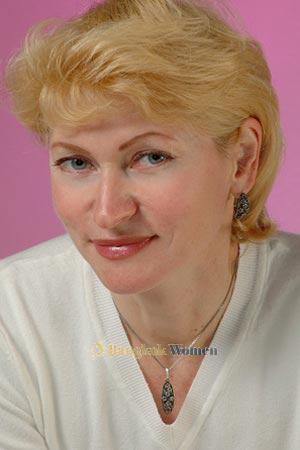 68315 - Anna Age: 53 - Russia