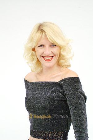 68743 - Ekaterina Age: 38 - Russia