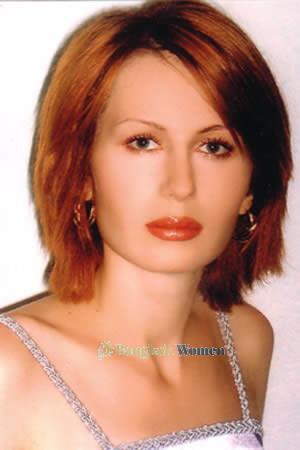 74108 - Irina Age: 32 - Russia