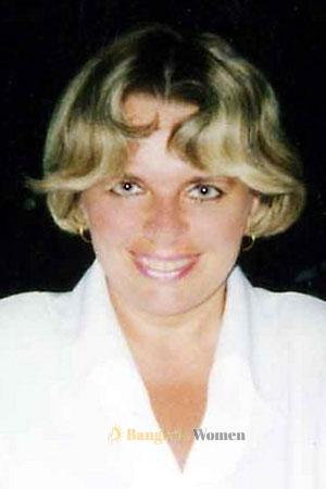 75428 - Alla Age: 49 - Russia