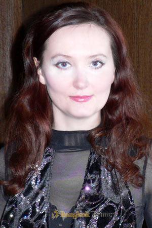 77270 - Lydmila Age: 38 - Russia