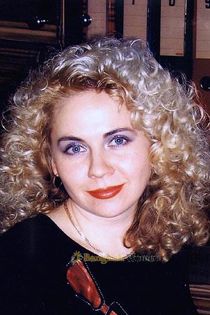 77432 - Irina Age: 38 - Russia